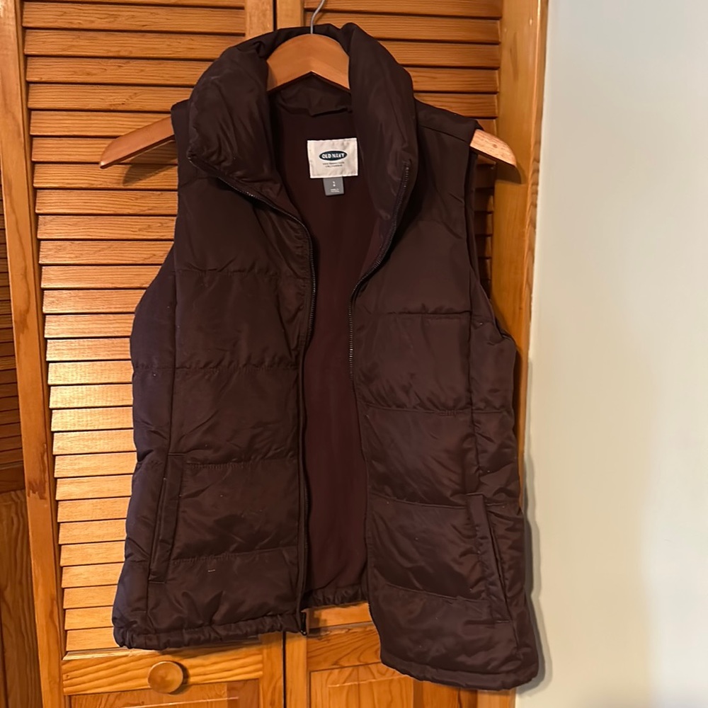 Old Navy Active Puffer Vest